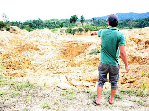 Lại sập hầm vàng, vùi lấp 3 người