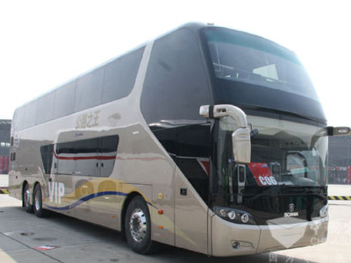 Bé 2 tuổi bị bỏ đến chết trên xe đưa đón