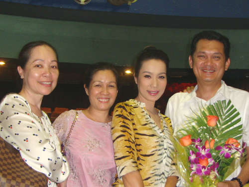 NSƯT Hữu Châu háo hức đón chào “tân binh”