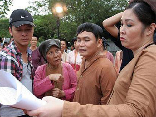 Hề Xuân Hinh tái ngộ Hồng Vân