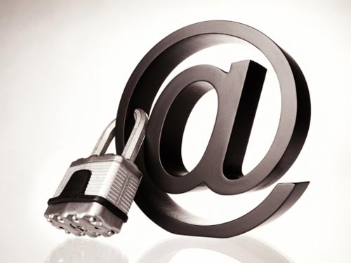 Bài học bảo mật rút ra từ sự ra đi của cựu Giám đốc CIA