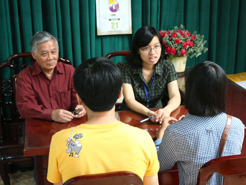 Vỡ mộng đổi đời: Mỏi mòn chờ ly hôn