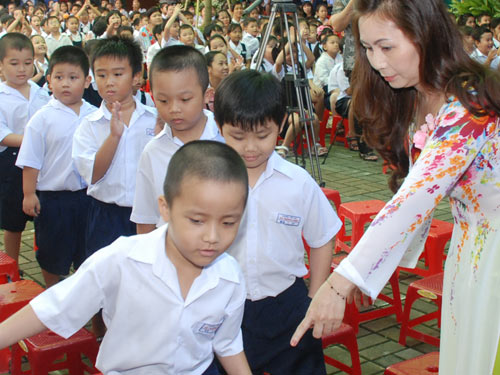 Trẻ 5 tuổi có được vào lớp 1?