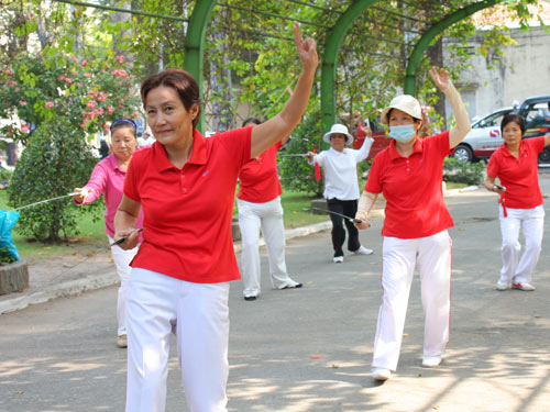 Thuốc “hồi xuân” hay “hại xuân”?