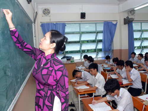 Phá sản chương trình phân ban THPT ?