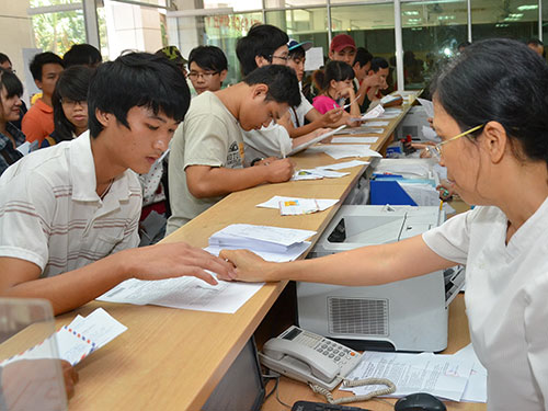 Trường ngoài công lập ngóng thí sinh