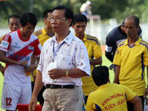 Kiên Giang rao bán đội bóng