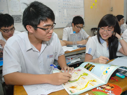 Viết lại sách giáo khoa ra sao?