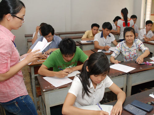 Kỹ thuật, công nghệ tỉ lệ “chọi” cao