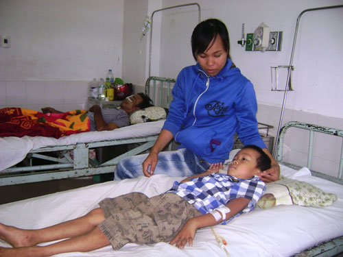 Mổ thoát vị bẹn làm thủng bàng quang