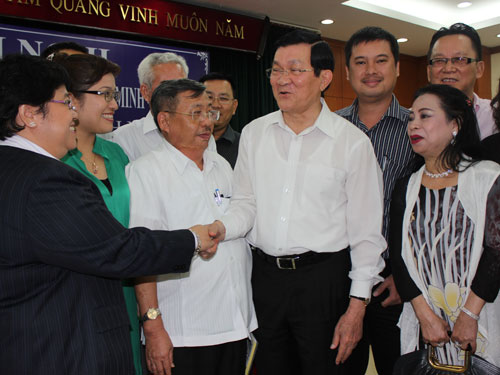 Đột phá để vượt khó, vươn lên