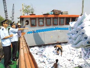 Gian lận thuế xuất nhập khẩu ngày càng phức tạp