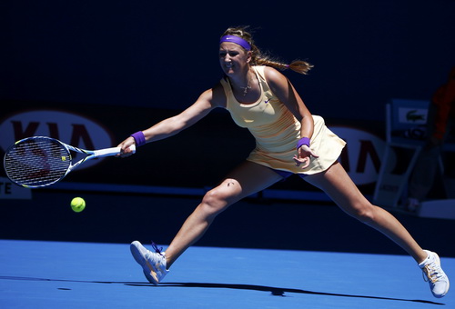 Úc mở rộng 2013: Azarenka và Serena chật vật đi tiếp
