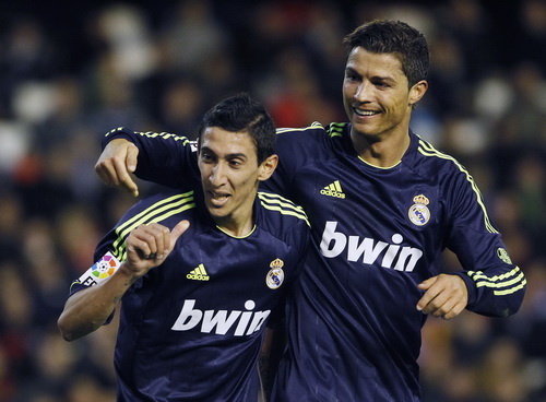 Real Madrid đè bẹp Valencia tại Mestalla