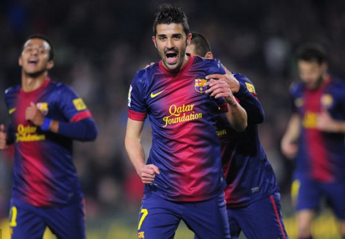Barca dội mưa bàn thắng, vượt qua Cordoba