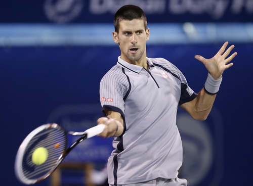 Djokovic khởi đầu thuận lợi ở Dubai