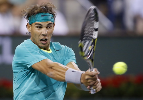Federer vào tứ kết, hội ngộ Nadal