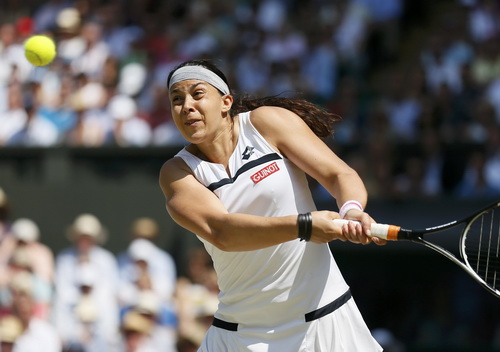 Federer xuống hạng 5, Bartoli trở lại top 10