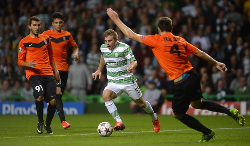 Lội ngược dòng, Celtic và Milan giành vé vào vòng bảng