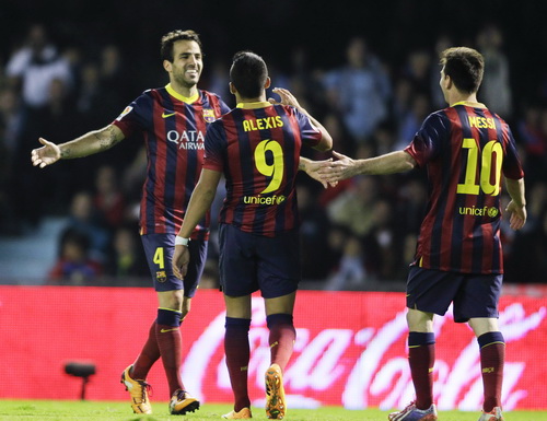 Fabregas tỏa sáng, Barca đại thắng trước Celta Vigo