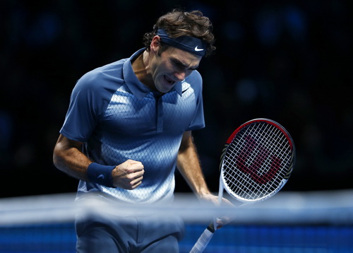 Federer ngược dòng vào bán kết, chờ đối đầu Nadal