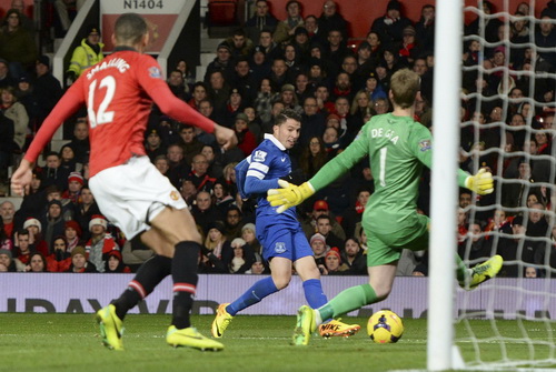 M.U nếm trái đắng trước đội bóng cũ của David Moyes