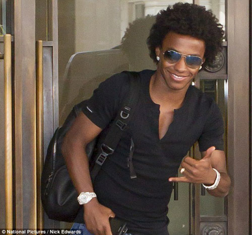 Ông Mourinho phá đám vụ Willian của Tottenham