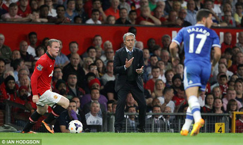 Ông Mourinho cho Rooney 48 giờ quyết định