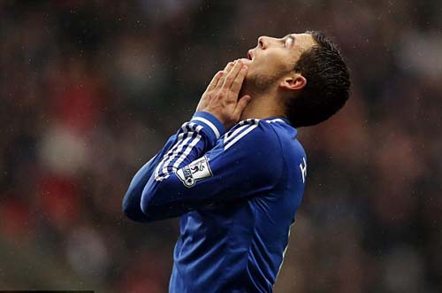 Ông Mourinho trừng phạt Hazard vì mê chơi bỏ tập