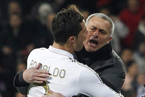 Ông Mourinho bất ngờ đưa Ronaldo lên tận mây xanh