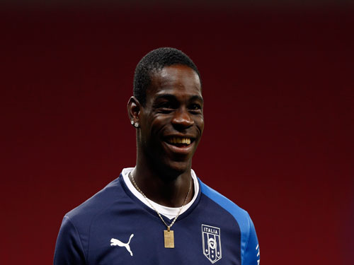Tuyển Ý mất Balotelli trước trận đại chiến với Tây Ban Nha