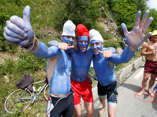 Phóng sự ảnh: Sắc màu vui nhộn của fan quanh Tour de France 2013