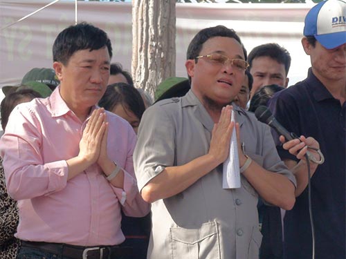 Siết hoạt động ngoại cảm