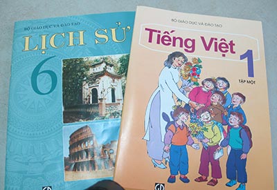 Sách giáo khoa đầy “sạn”