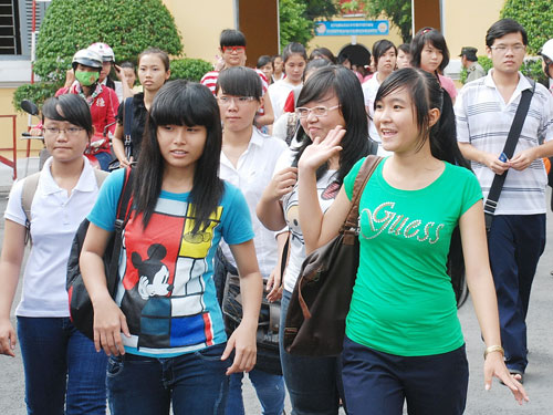 Điểm sàn khối C, D tăng 0,5 điểm