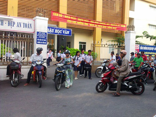 TPHCM: Một học sinh đánh giáo viên chủ nhiệm chảy máu đầu