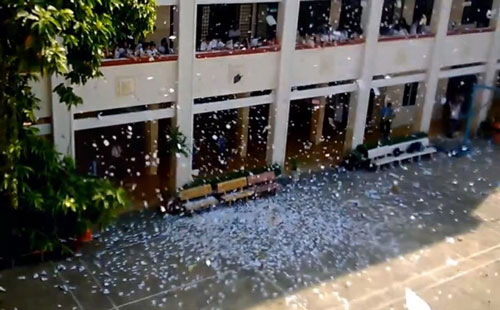 TP.HCM: Sở GD-ĐT kết luận vụ "mưa giấy" là phản cảm