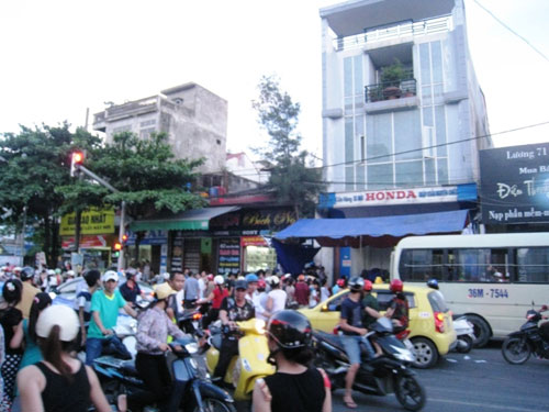 Thai phụ bị đâm chết trong nhà tắm