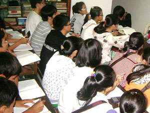 Thu hồi 12 giấy phép đăng ký dạy thêm
