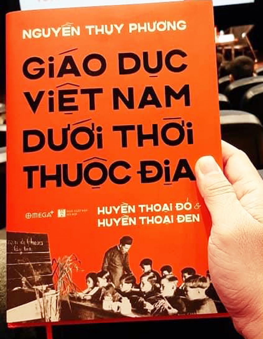 Cuốn Gi&aacute;o dục Việt Nam dưới thời thuộc địa: huyền thoại đỏ v&agrave; huyền thoại đen dự kiến sẽ được tiếp nối bằng một t&aacute;c phẩm d&agrave;i hơi hơn về trường Ph&aacute;p hậu thuộc địa ở Việt Nam