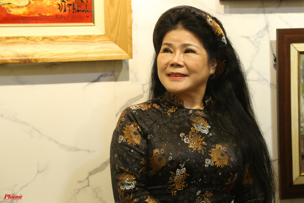 Hoạ sĩ Văn Dương Th&agrave;nh c&oacute; mối th&acirc;n t&igrave;nh với nhiều nghệ sĩ Việt c&aacute;c thời kỳ.