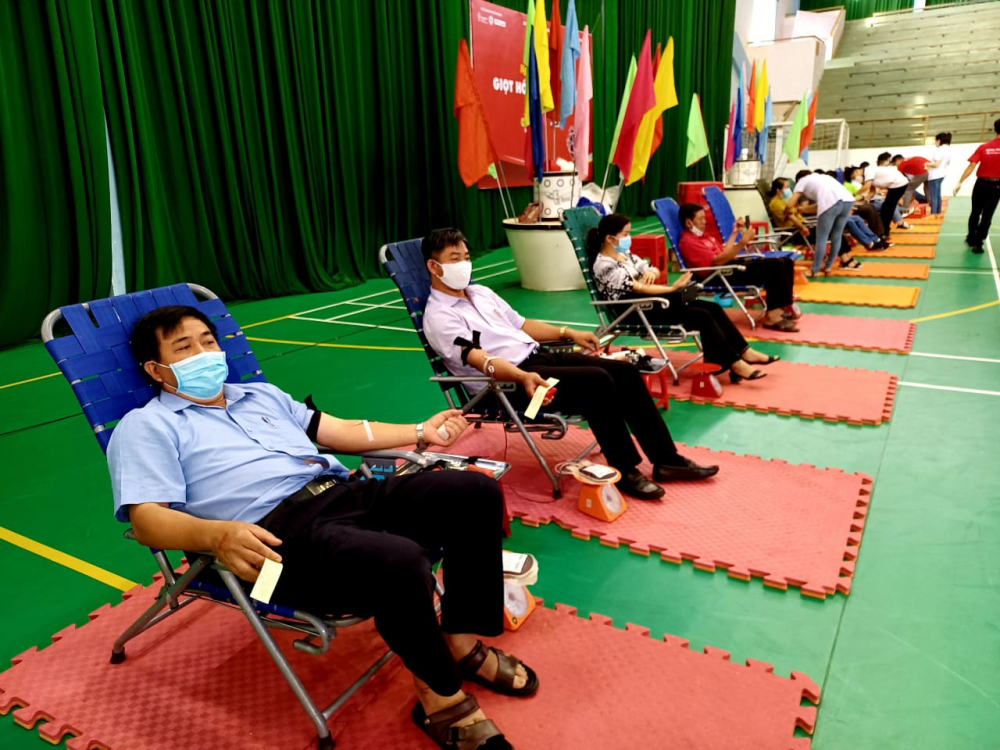 H&agrave;nh tr&igrave;nh đỏ năm 2021 mang th&ocirc;ng điệp &ldquo;Kết nối d&ograve;ng m&aacute;u Việt&rdquo;, dự kiến tổ chức ở 44 tỉnh, th&agrave;nh phố.