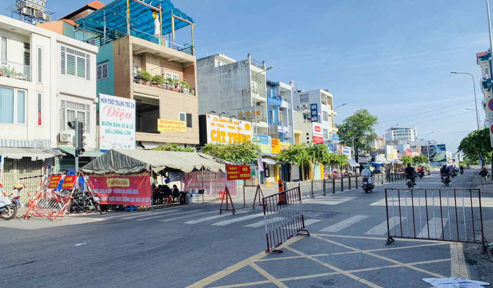 Sau 14 ng&agrave;y thực hiện nghi&ecirc;m Chỉ thị 16, quận G&ograve; Vấp cơ bản đ&atilde; kiểm so&aacute;t được dịch bệnh tr&ecirc;n địa b&agrave;n.