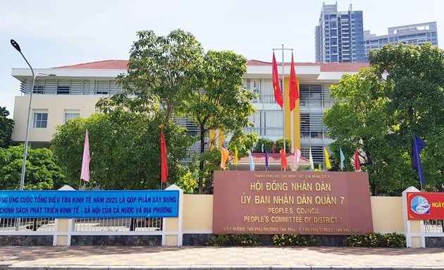 Trụ sở UBND quận 7, TPHCM. 