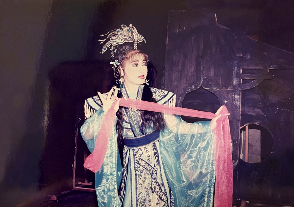 Thanh xuân của Phượng Hằng.