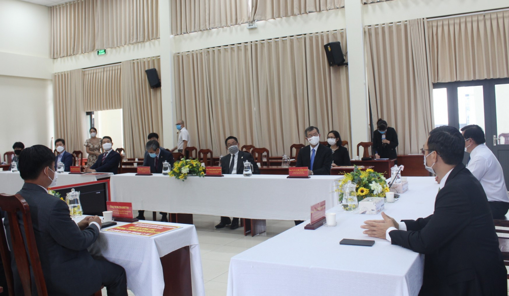 C&aacute;c cơ quan ngoại giao v&agrave; cộng đồng doanh nghiệp nước ngo&agrave;i tại TPHCM đều b&agrave;y tỏ sự đồng thuận v&agrave; tin tưởng TPHCM trong c&ocirc;ng cuộc ph&ograve;ng, chống dịch COVID-19.