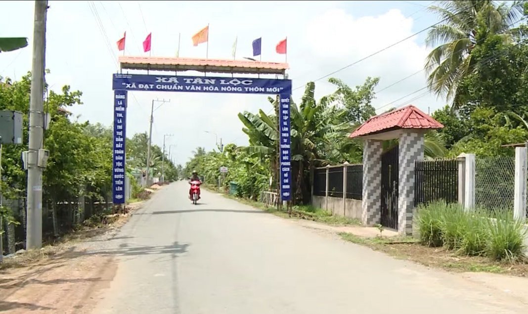 X&atilde; T&acirc;n Lộc đ&atilde; phong tỏa 4 ấp, c&oacute; tổng cộng 1.371 hộ gia đ&igrave;nh với 5.405 nh&acirc;n khẩu