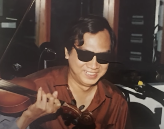 NSƯT - nhạc sĩ Khải Ho&agrave;n