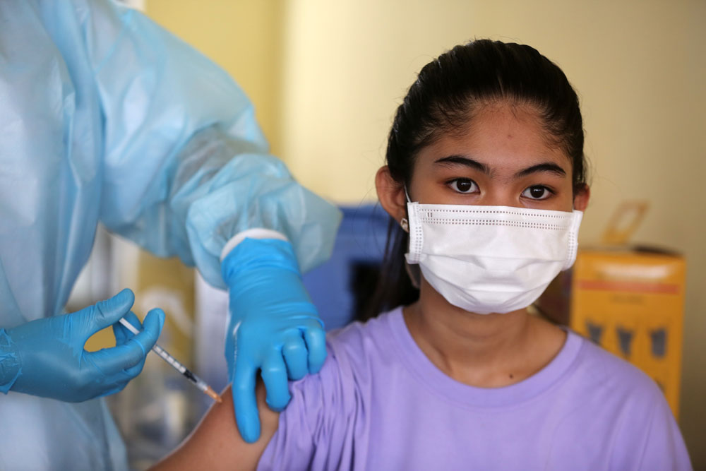 Ước t&iacute;nh, khoảng 2 triệu trẻ em ở Campuchia sẽ được ti&ecirc;m vaccine ngừa COVID-19 trong chiến dịch lần n&agrave;y.