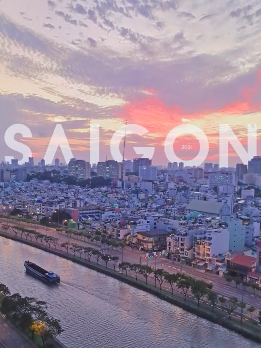 H&igrave;nh ảnh S&agrave;i G&ograve;n đẹp mắt kết th&uacute;c MV với nhiều niềm hy vọng cho tương lai